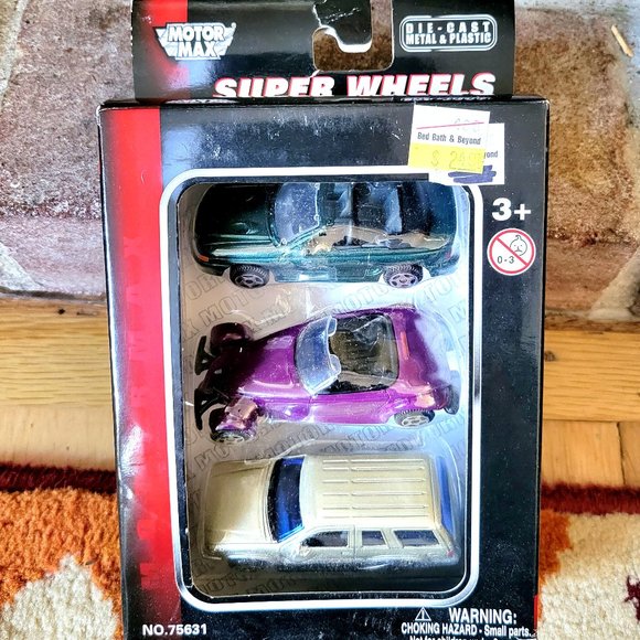 Motormax - Super Wheels - No. 75631 - 3 Pack Diecast Toy/Model Cars - Picture 1 of 5